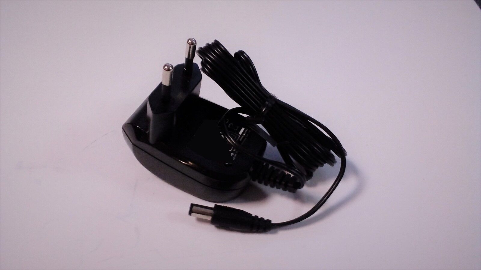 CARICABATTERIE M-CB15 X trapani a batteria piattaforma 18V 1,5A VALEX 1060105