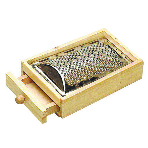 GRATTUGIA CON CASSETTO FORMAGGIO GRATER WITH DRAWER 24 x 15 cm