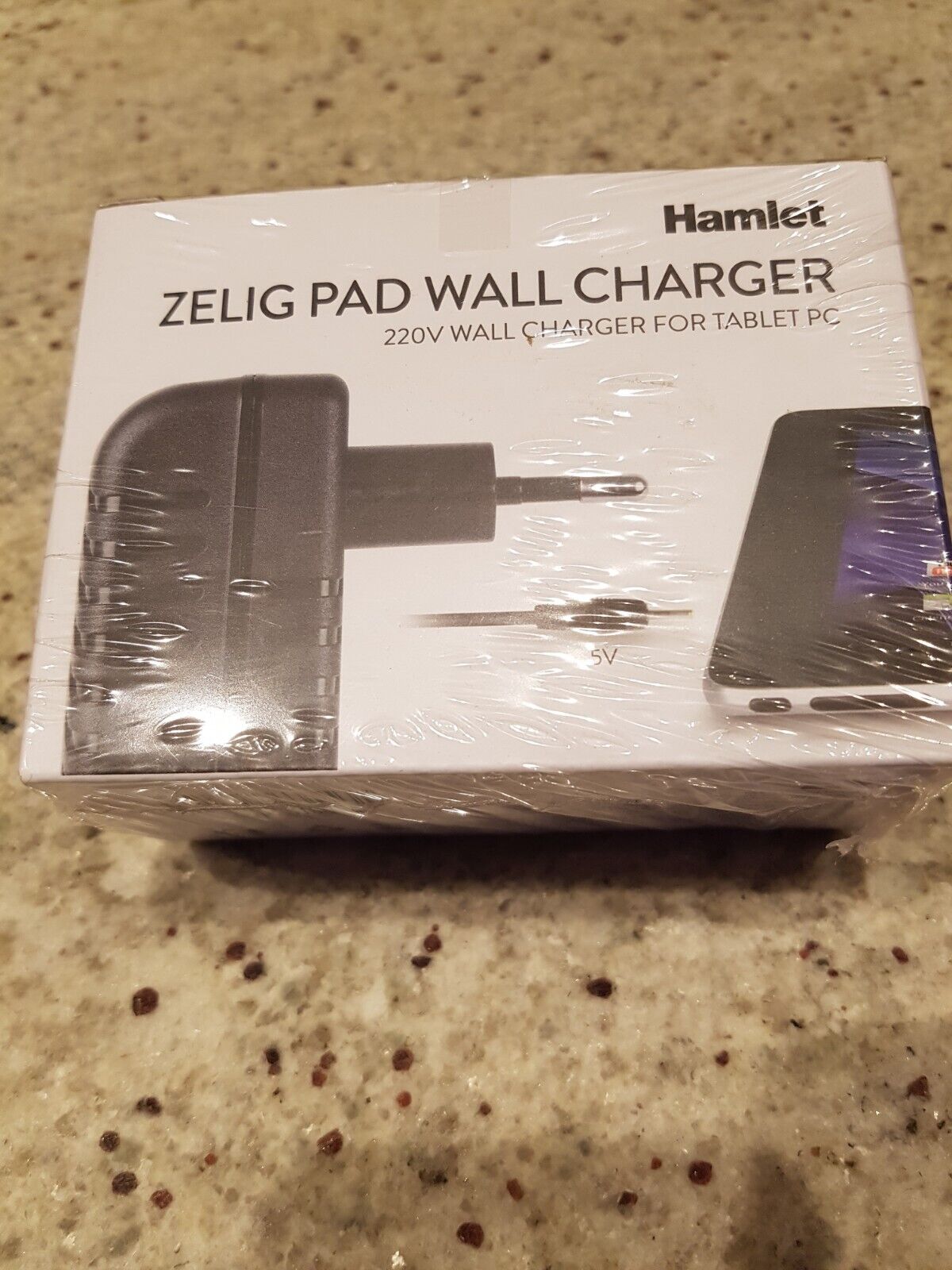 Zelig Pad Wall Charger XPAD220V