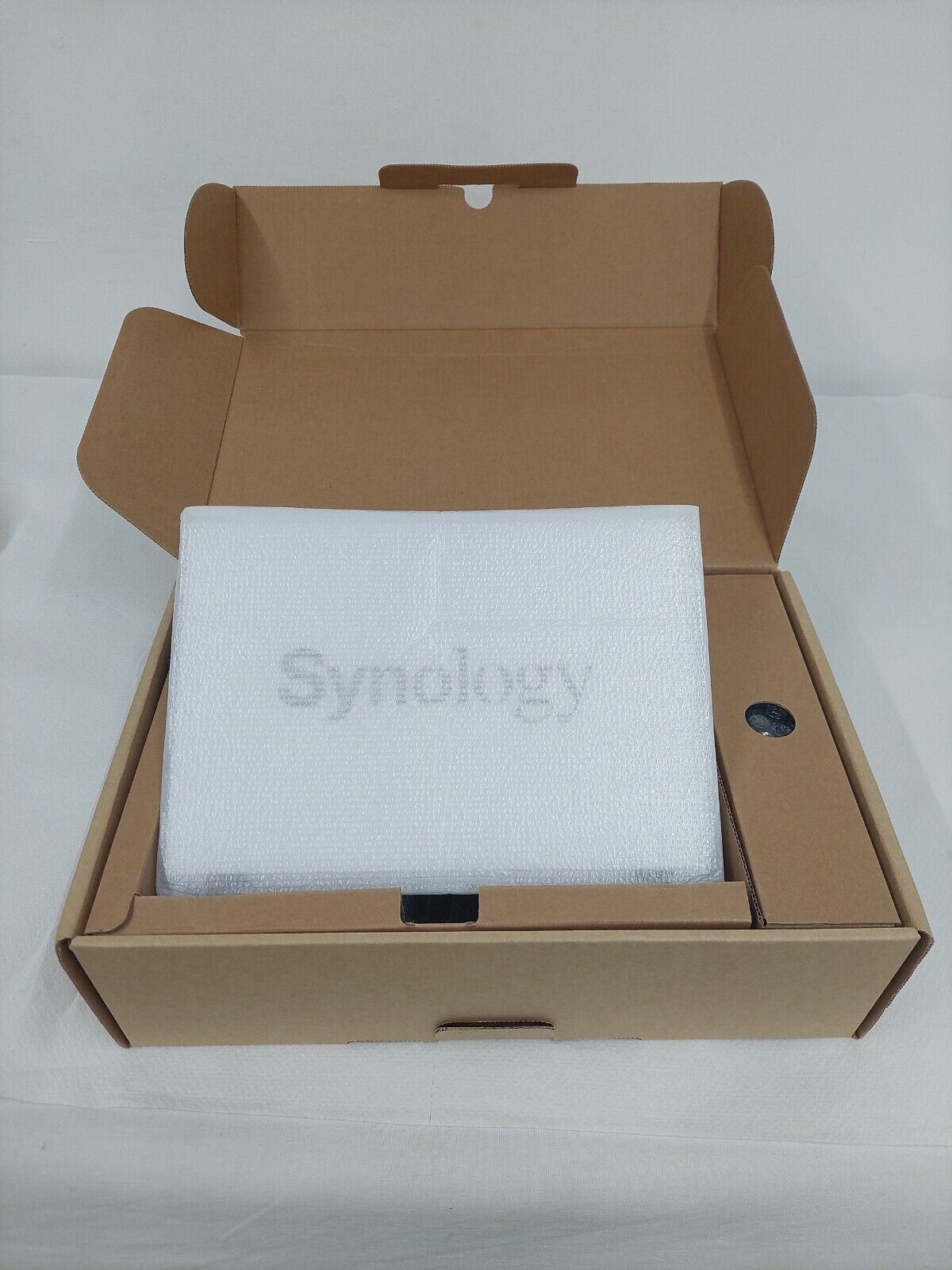 Synology DiskStation DS120j 512MB DDR3L NAS - Bianco