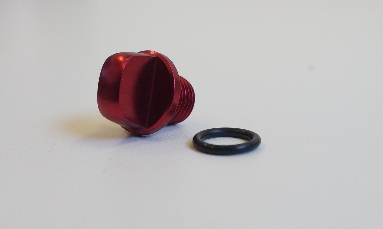 TAPPO OLIO MOTORE INGRANAGGI +O-RING ERGAL ROSSO OIL CAP RED BETA Ark 50 2T