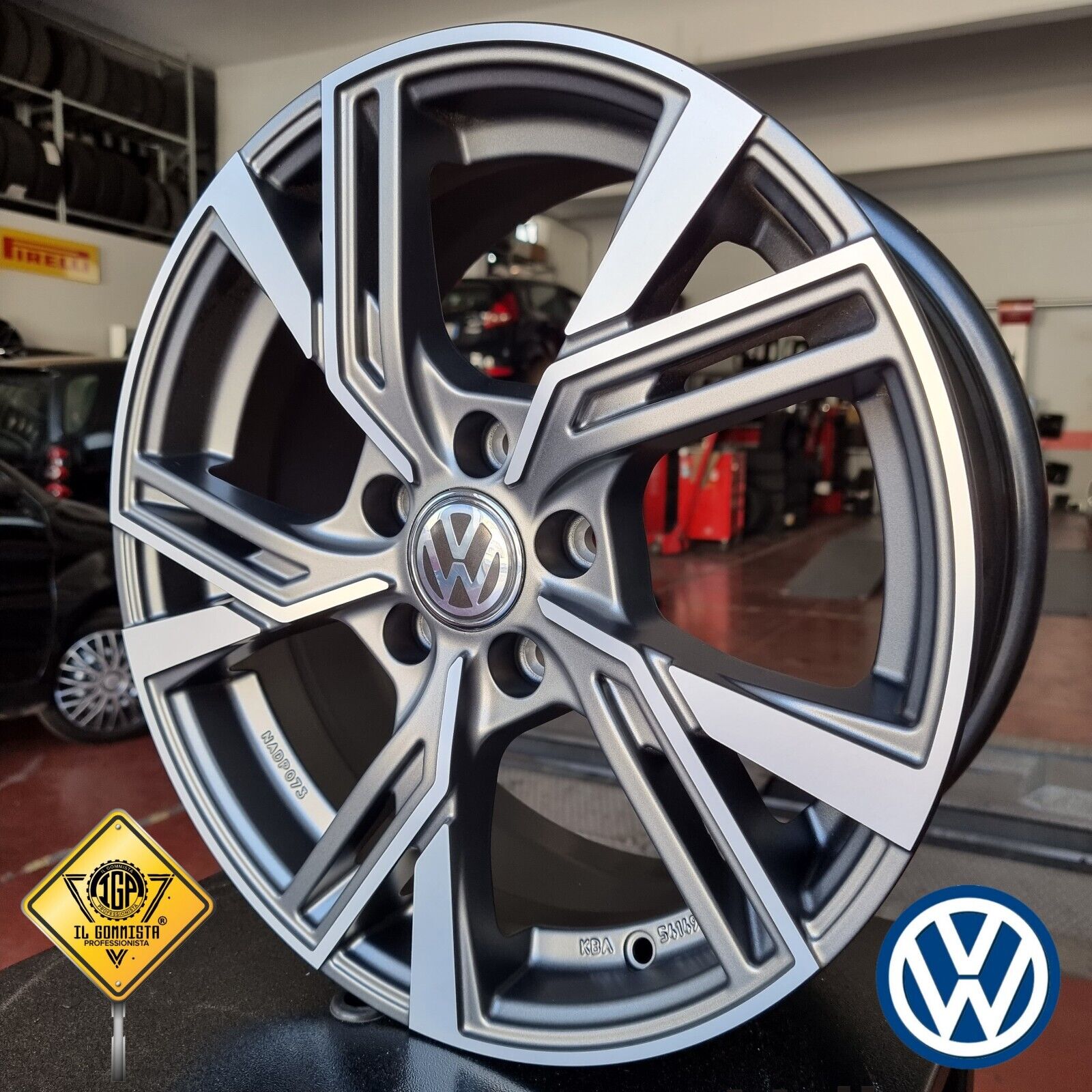 KIT 4 Cerchi In Lega 7,5 x 17" Compatibili con Volkswagen Golf 5 6 7 8 GTI GTE R