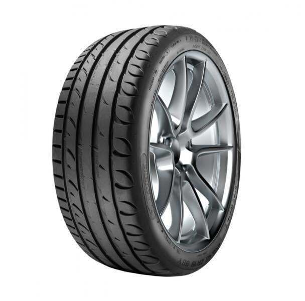 PNEUMATICI GOMME ESTIVE TAURUS UHP 205/45 R17 88 V XL