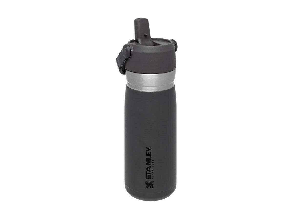 Stanley GO ICEFLOW FLIP STRAW WATER BOTTLE 22oz /650ml Charcoal