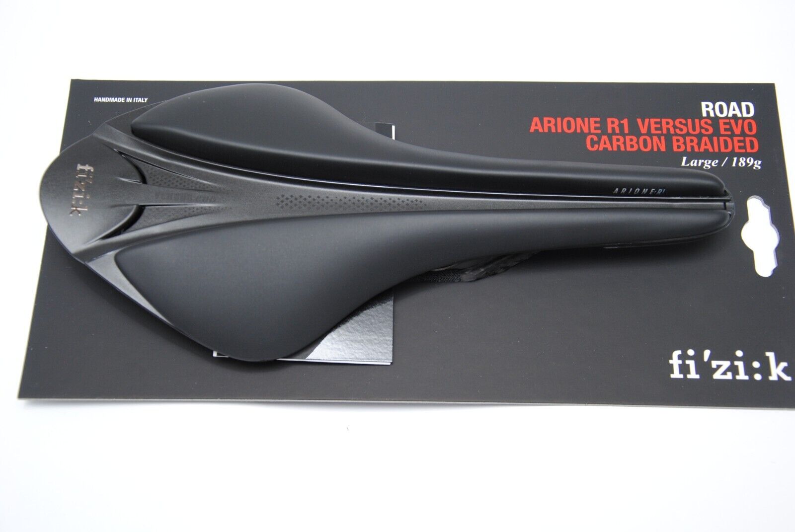 Sella Fizik Arione R1 Versus Evo Large Carbon Braided Nera