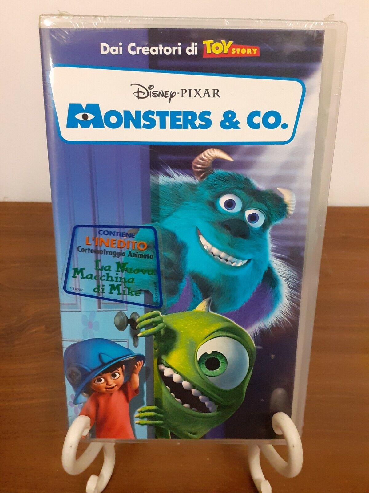 DISNEY - PIXAR MONSTERS & CO. VHS [ WALT DISNEY VHS ]