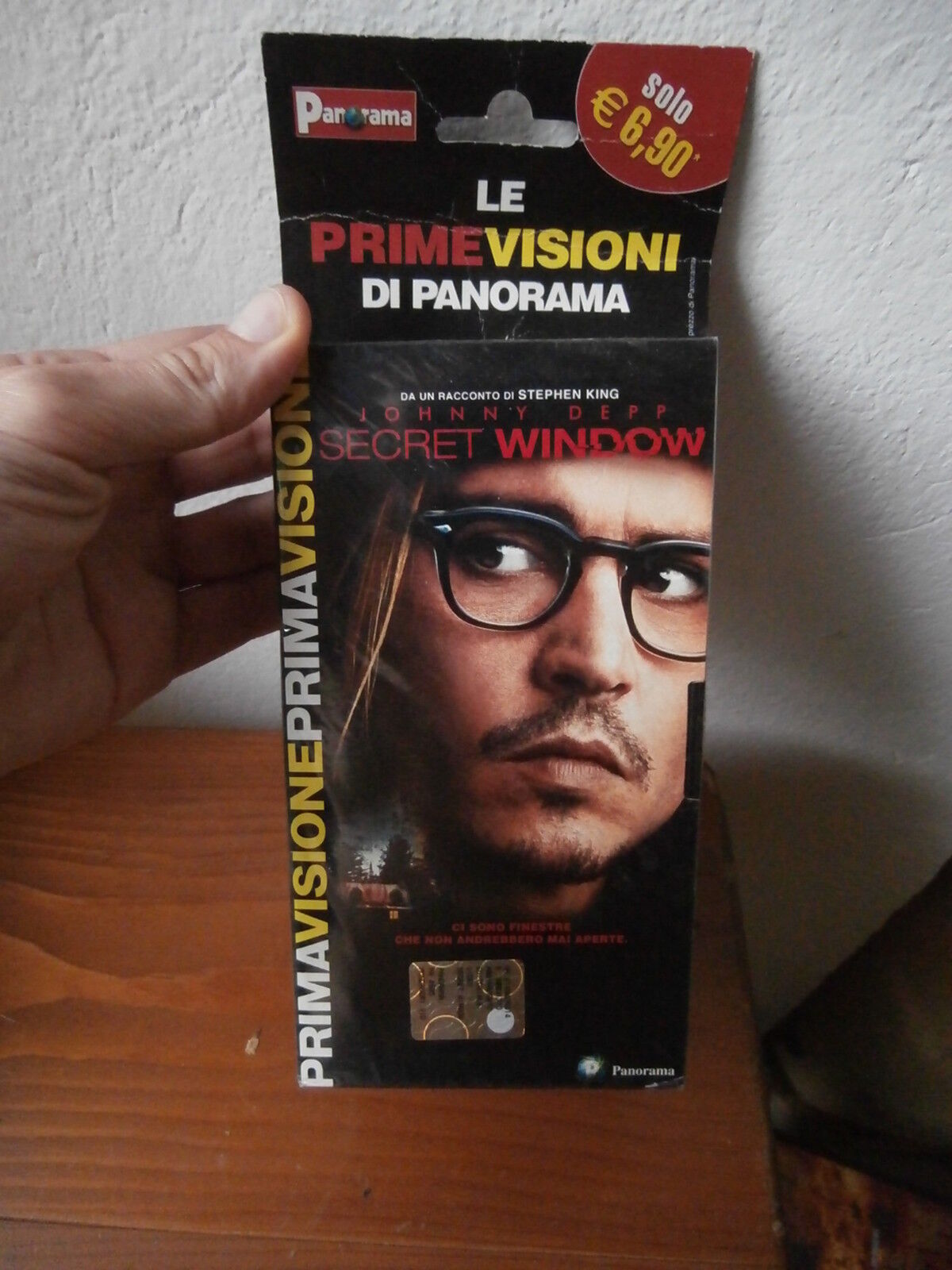 Secret Window (2004) VHS videocassetta Stephen King Johnny Depp thriller