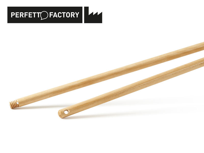 MANICO LEGNO INDUST. 150cm A&G 26mm 0037E C/FORO