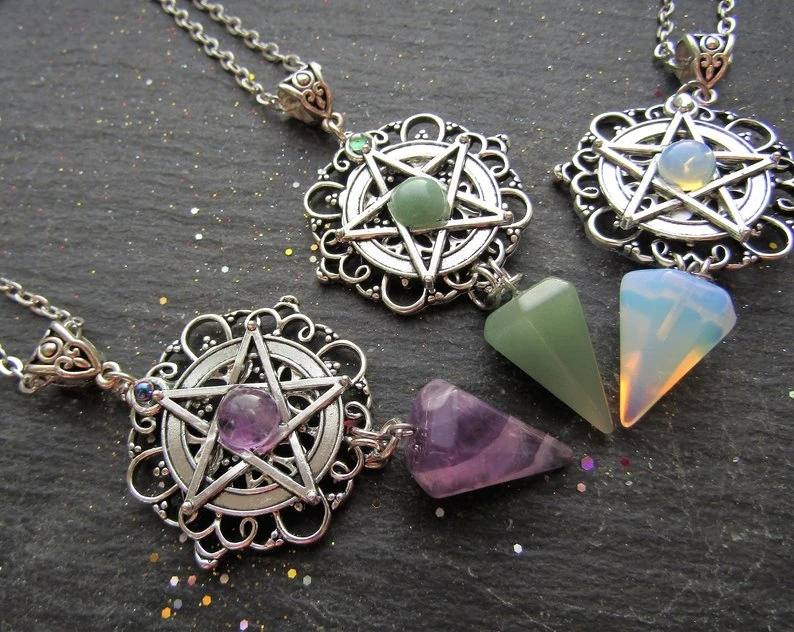Collana Strega Bianca Viola O Verde, Collana Pagana, Collana Strega, Collana Wicca, Gioielli Pentacolo, Pagan, Wicca, Pentagramma