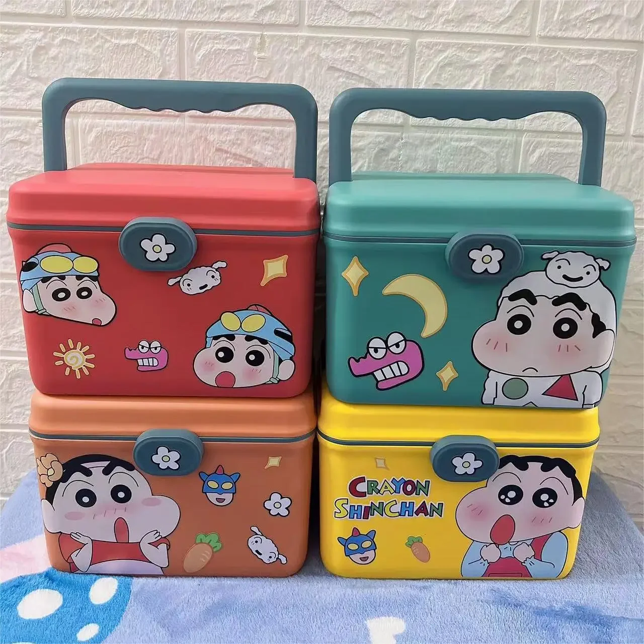 Crayon Shin-Chan Kawaii Creativo Portatile Kit Di Medicinali Per Cartoni Animati Conservazione Di Medicinali Scatola Di Medicinali Per Medicinali Di E