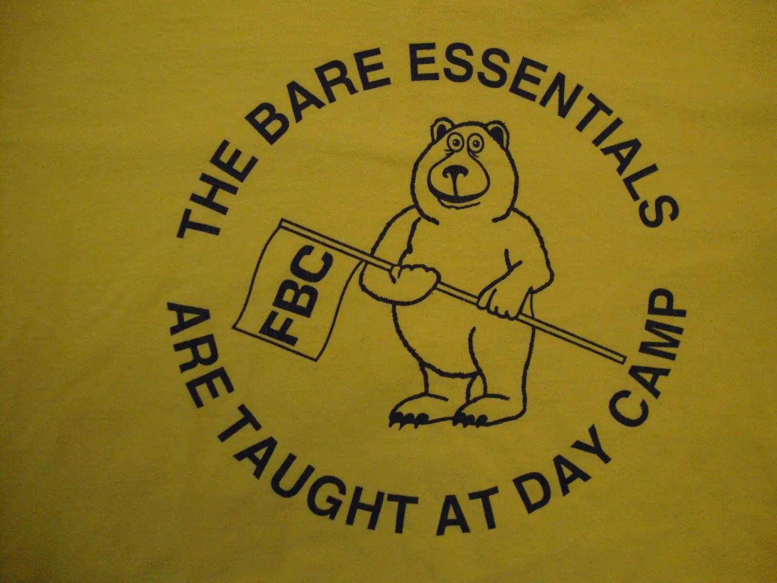 Vintage Fbc Camp The Bare Essentials Divertente Souvenir Maglietta Gialla Taglia M Maniche Lunghe