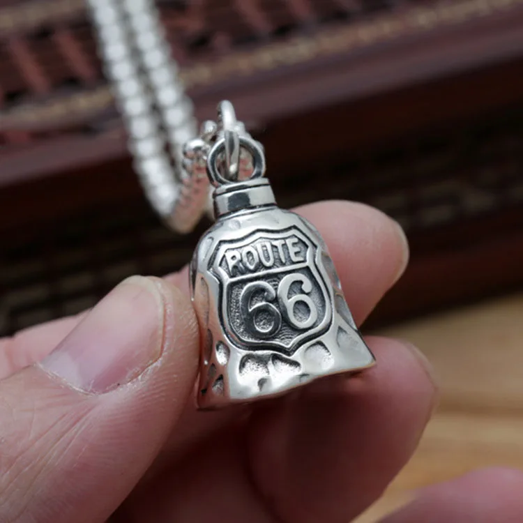 New Creative Route 66 Road Sign Bell Collana Con Ciondolo Per Uomo E Donna Street Trend Moto Rider Jewelry Gift