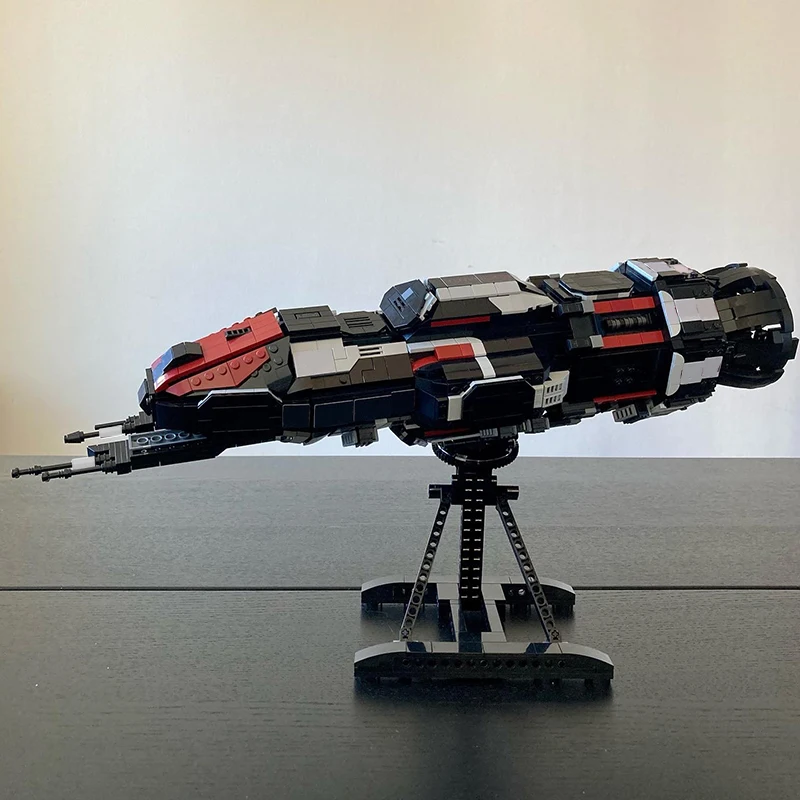 Moc Mid Scale The Expise Rocinante Light Frigate Building Blocks Kit Corvette-Class Warsship Donnage S4 Mcrn-Tachi Bricks Toys