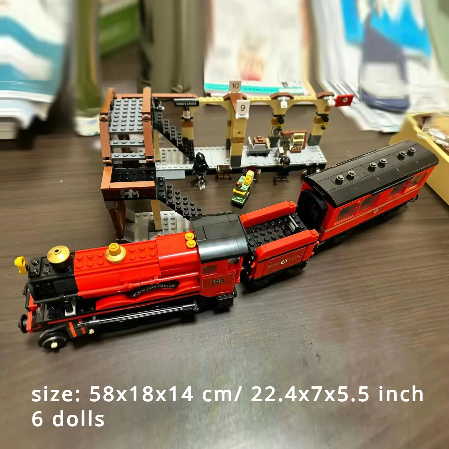 832Pcs Magical World Of Wizards School Express Train Platform Station 11006 Building Blocks Toy Compatibile Con Il Modello