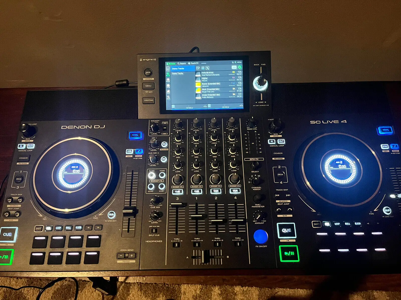 Vendite Calde Denon Sc Live Controller Dj Autonomo A 4 Piani Con Wi-Fi