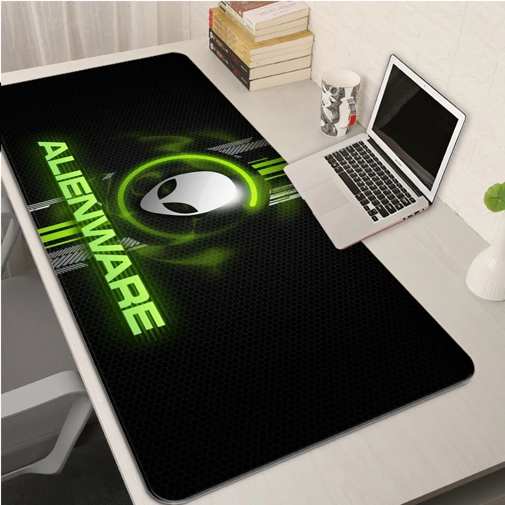 Tappetino Per Mouse Piccolo Con Logo Del Marchio Del Computer Di Alienware Pad Da Tavolo Tappetino In Gomma Tappetino Per Mouse Gamer Girl Gaming Pc G