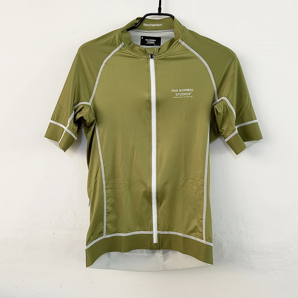 2023 Estate Leggera Pro Team Shorts Manica Ciclismo Jersey Race Jersey Bicicletta Aderente Ciclismo Camicia Micro Super Tessuto