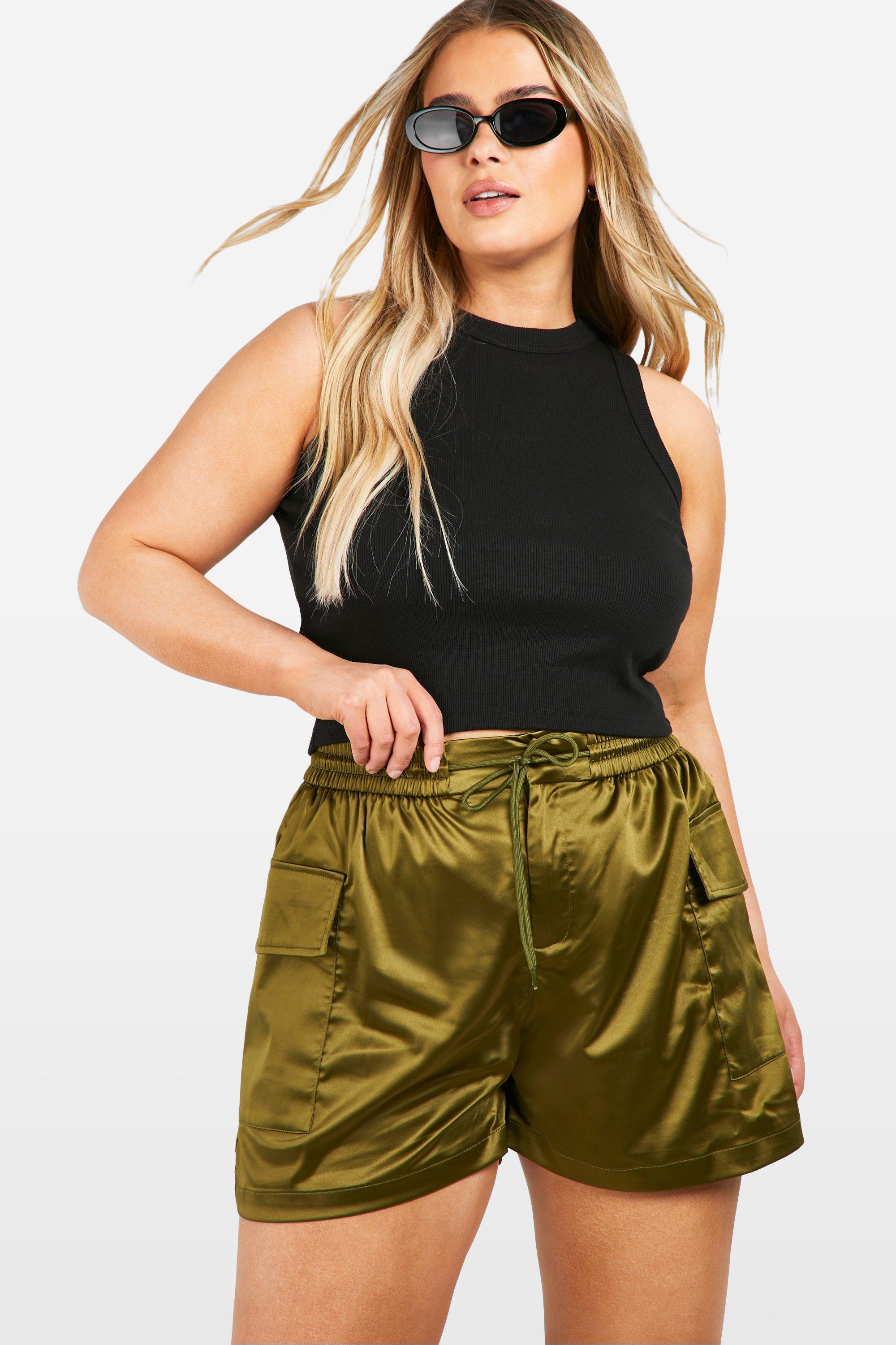 Plus Satin Cargo Utility Shorts, Verde