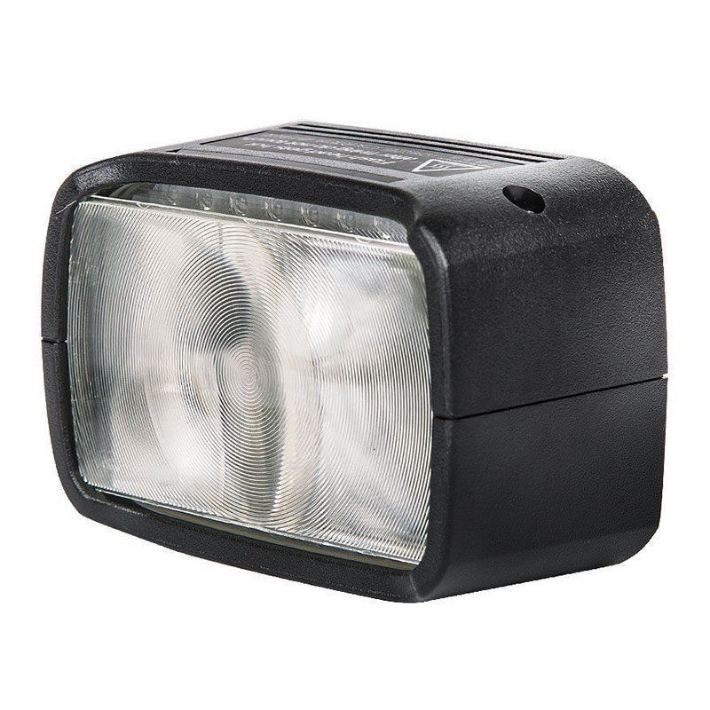 Godox testa Speedlight per AD200