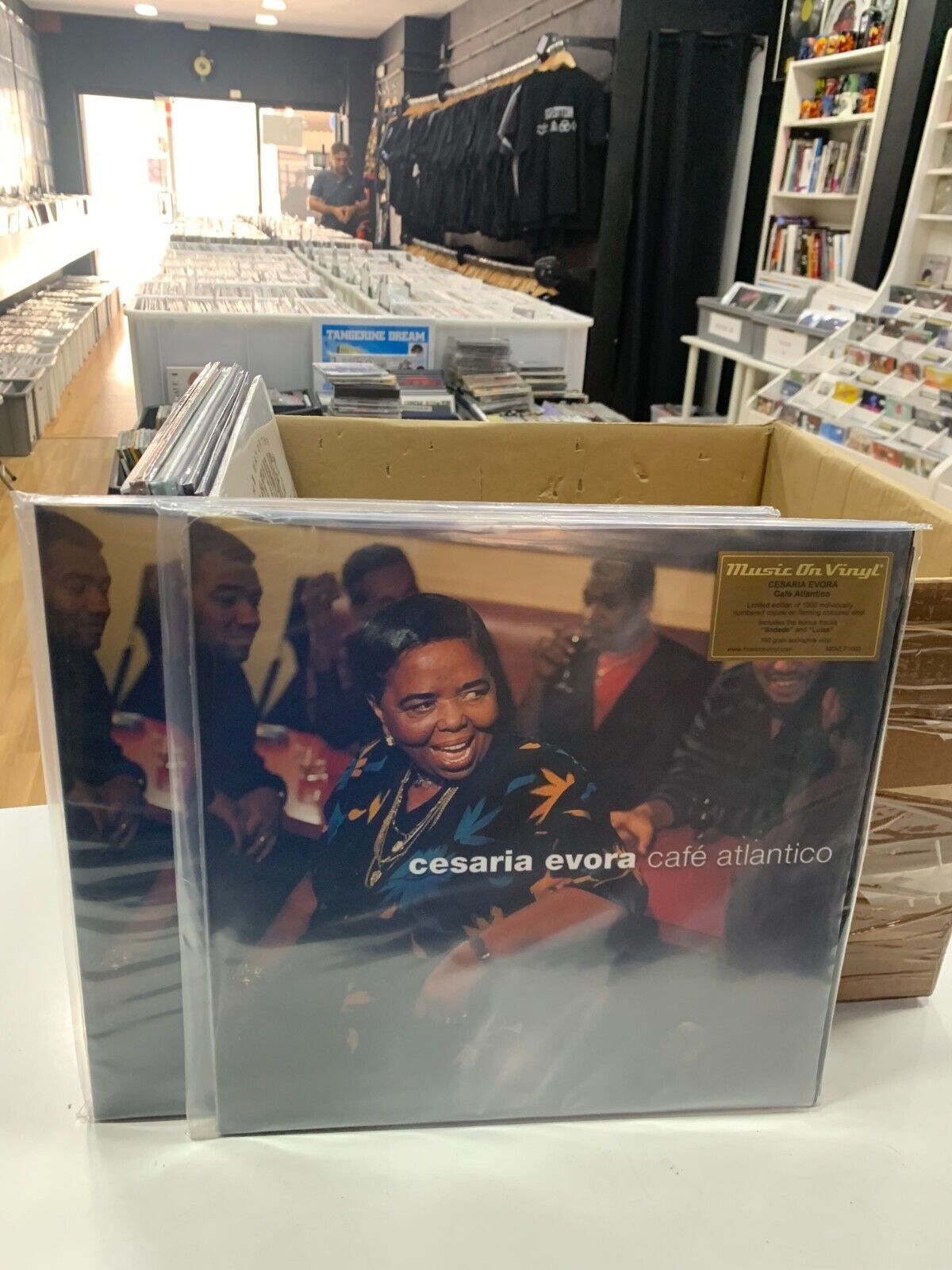 CESARIA EVORA 2LP CAFE ATLANTICO VINILE COLORATO FIAMMANTE 2023