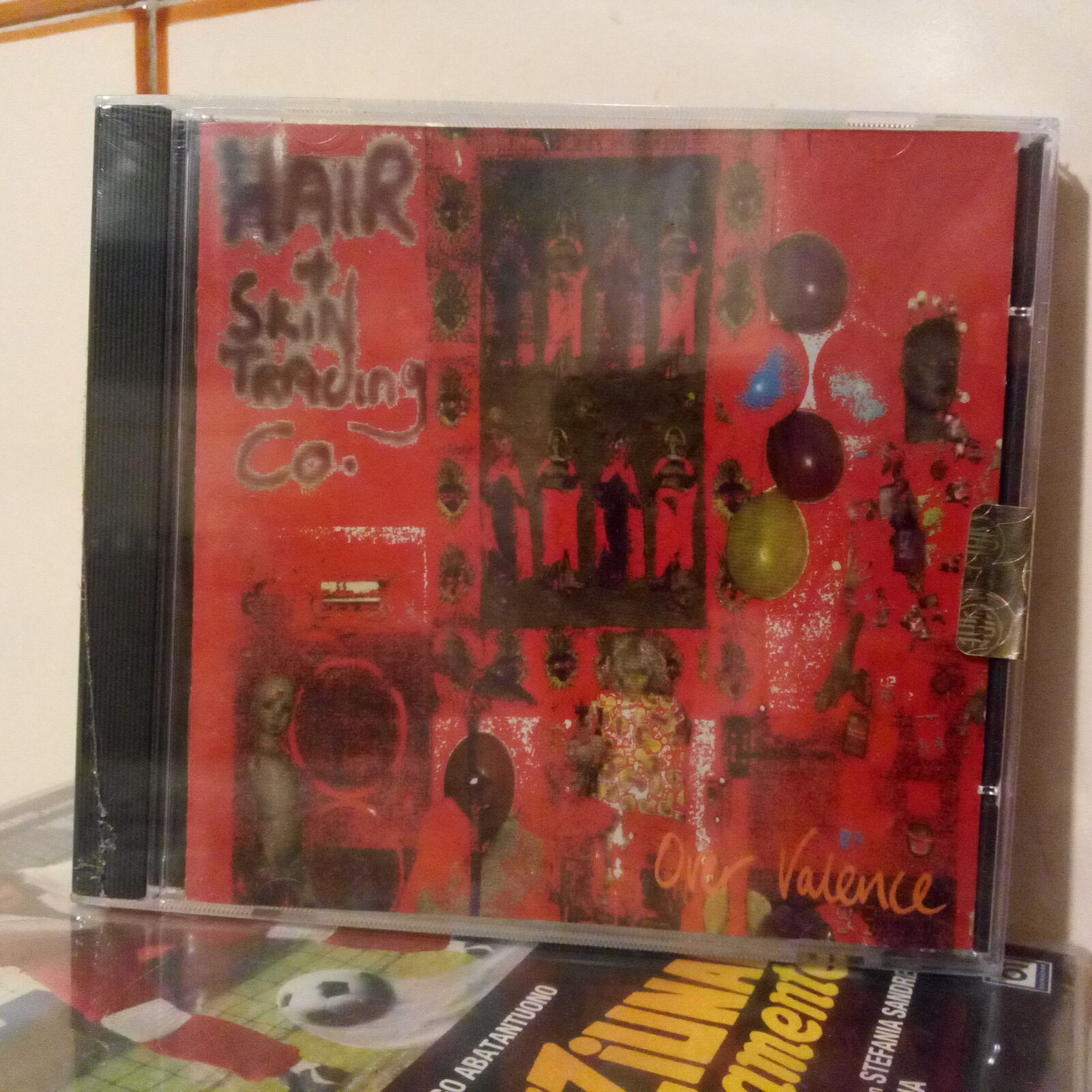 The Over Valence - Hair & Skin Trading Company Cd Nuovo