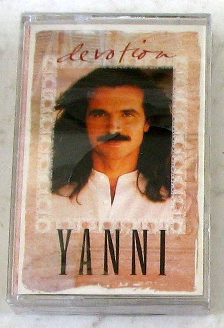 YANNI - DEVOTION - THE BEST OF - Musicassetta Cassette Tape MC K7 Sealed