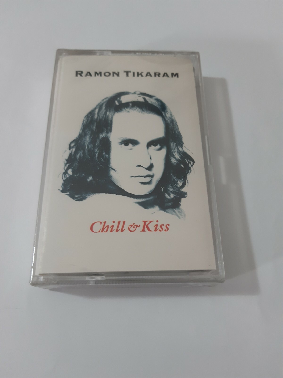 RAMON TIKARAM  CHILL & KISS  MUSICASSETTA RARISSIMA SIGILLATA