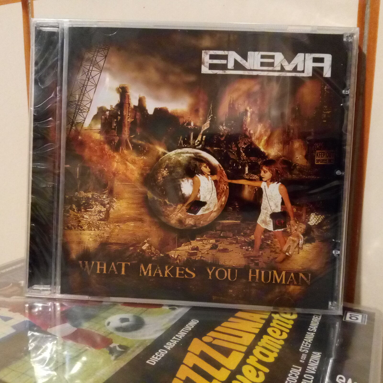Enema What Makes You Human Cd Nuovo