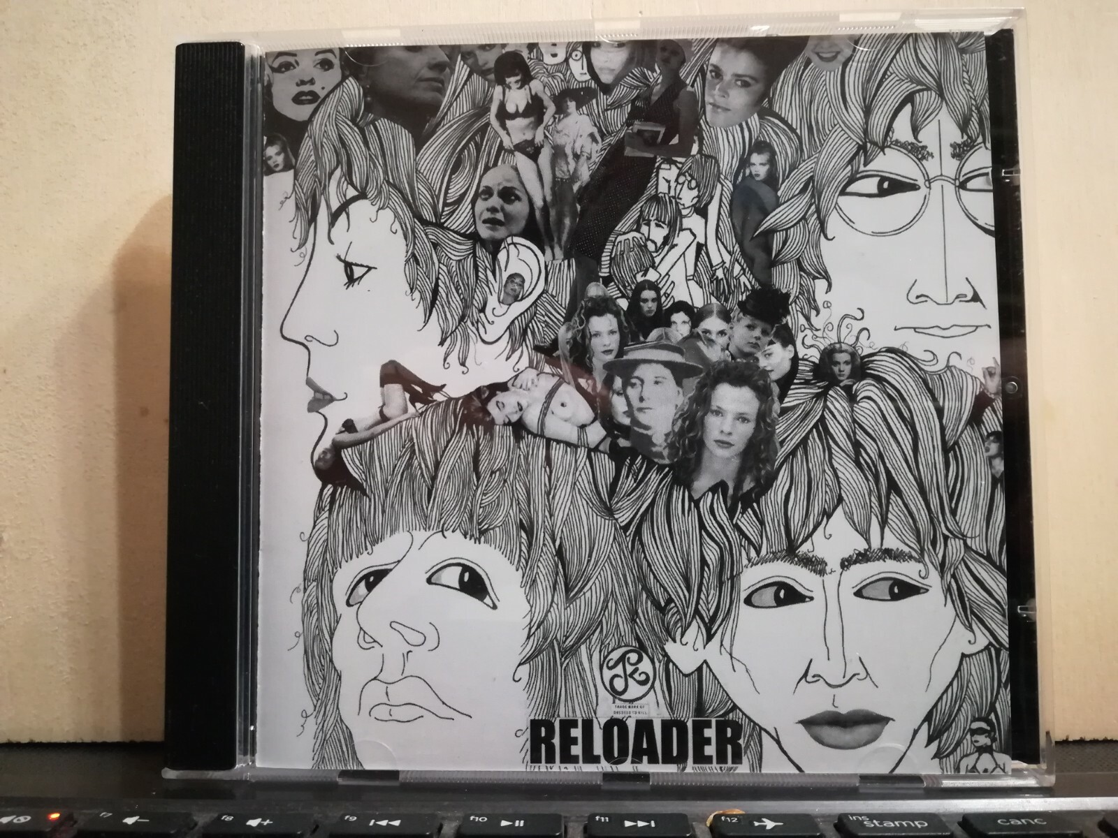 RELOADER tribute THE BEATLES - CD - ARTISTI VARI - NUOVO STAMPA INGLESE 1998