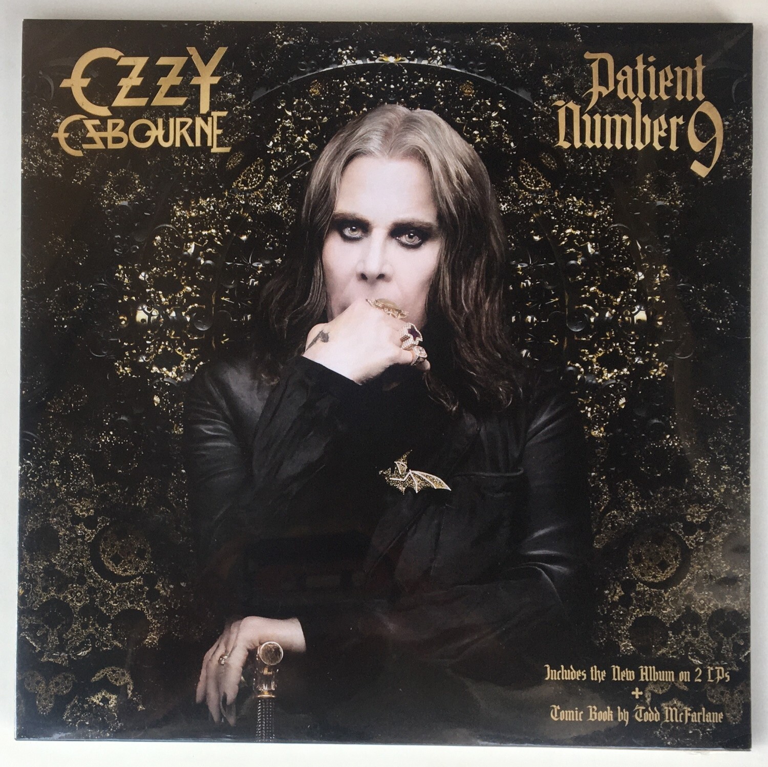OZZY OSBOURNE PATIENT NUMBER 9 2LP CRYSTAL VINYL COMIC BOOK SEALED