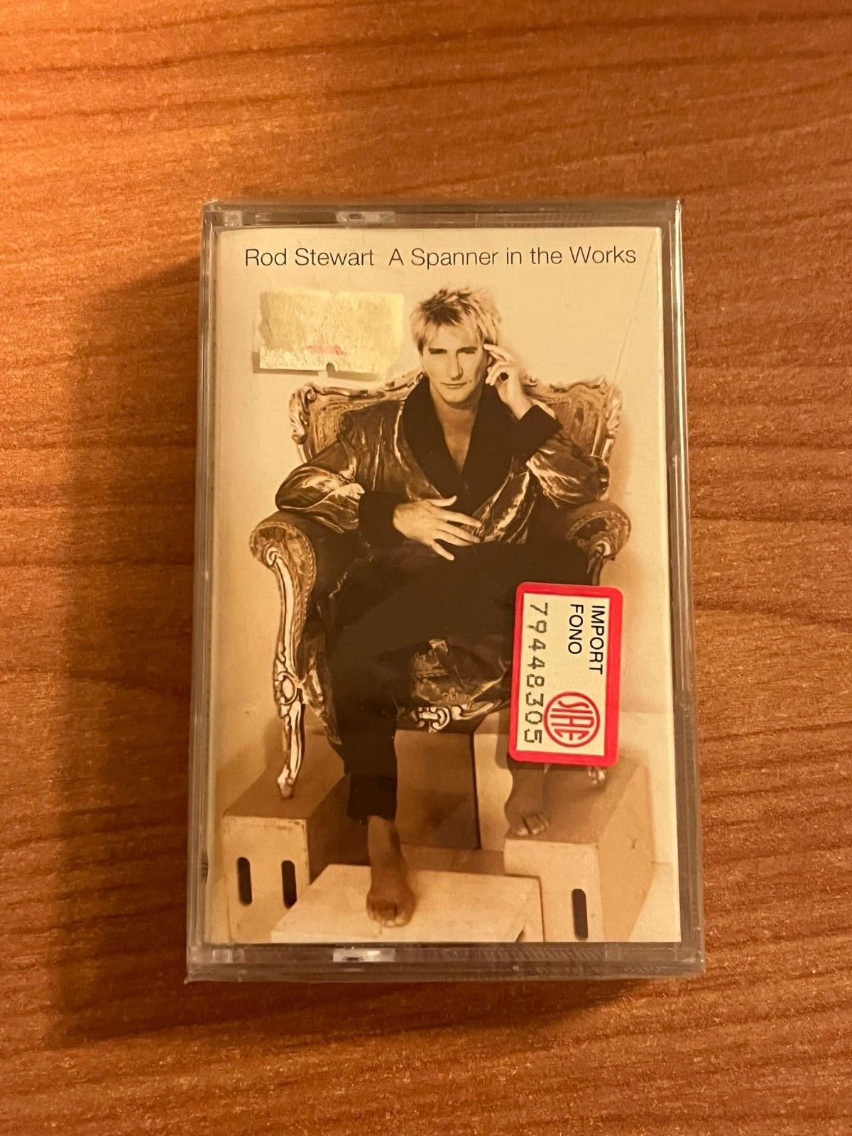 MC K7 ROD STEWART A SPANNER IN THE WORKS WARNER 9362-45867-4 SIGILLATO