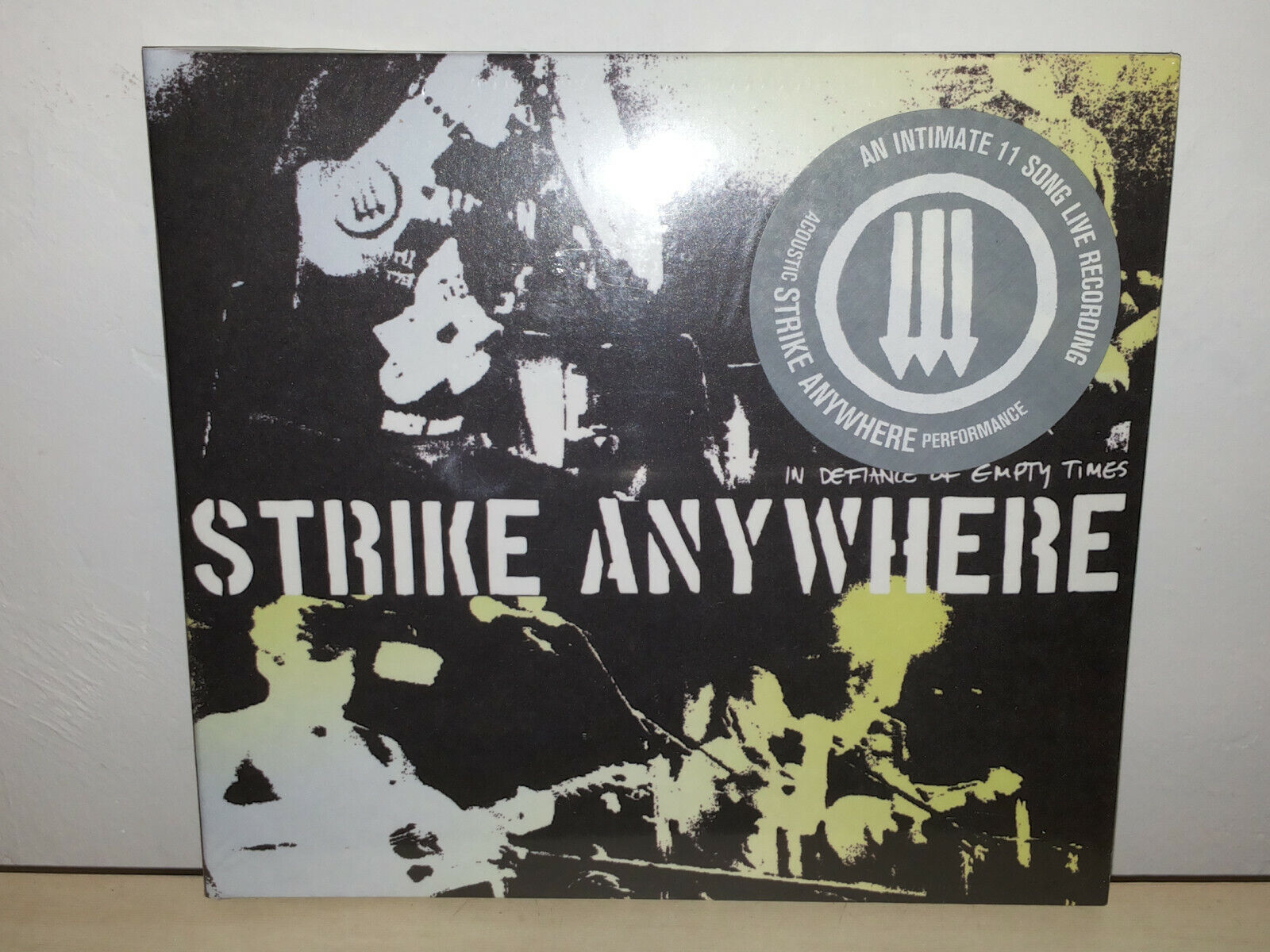 STRIKE ANYWHERE - IN DEFIANCE OF EMPTY TIMES - CD