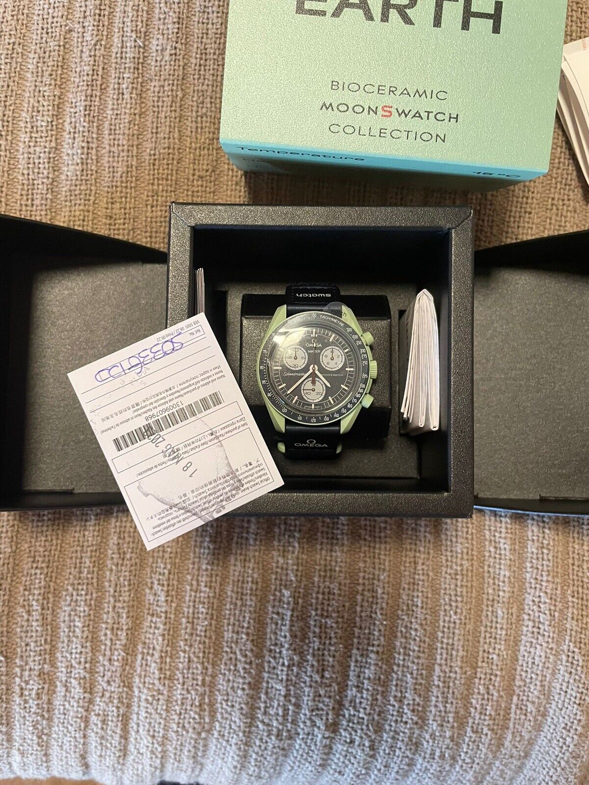 Swatch MoonSwatch Mission on Earth 42mm Cassa di Bioceramica Verde con Cinturino