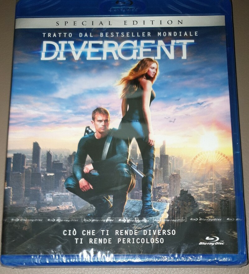 DIVERGENT - SPECIAL EDITION (BLU-RAY)  con Shailene Woodley, Ashley Judd