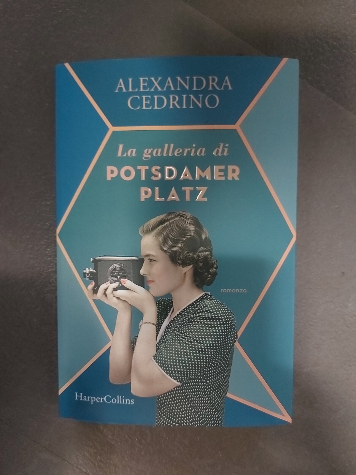 Alexandra Cedrino - La Galleria Di Potsdamer Platz