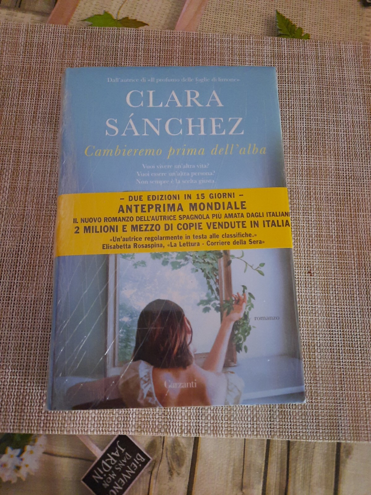 Clara Sanchez, Cambieremo prima dell'alba NUOVO