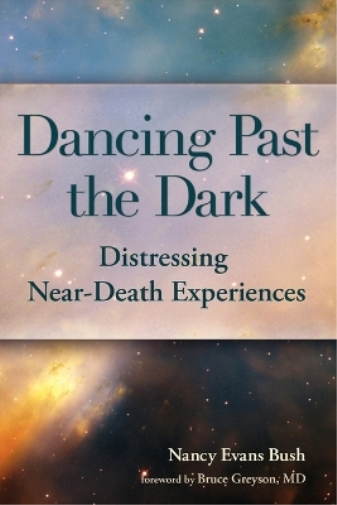 Nancy Evans Bush Dancing Past the Dark (Tascabile)