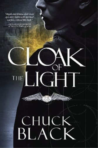 Chuck Black Cloak of the Light (Tascabile) Wars of the Realm Series