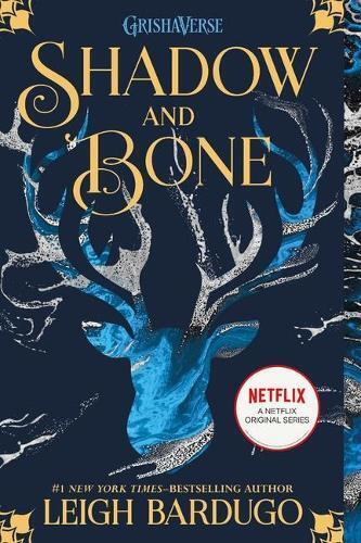 Leigh Bardugo Shadow and Bone (Tascabile) Shadow and Bone Trilogy