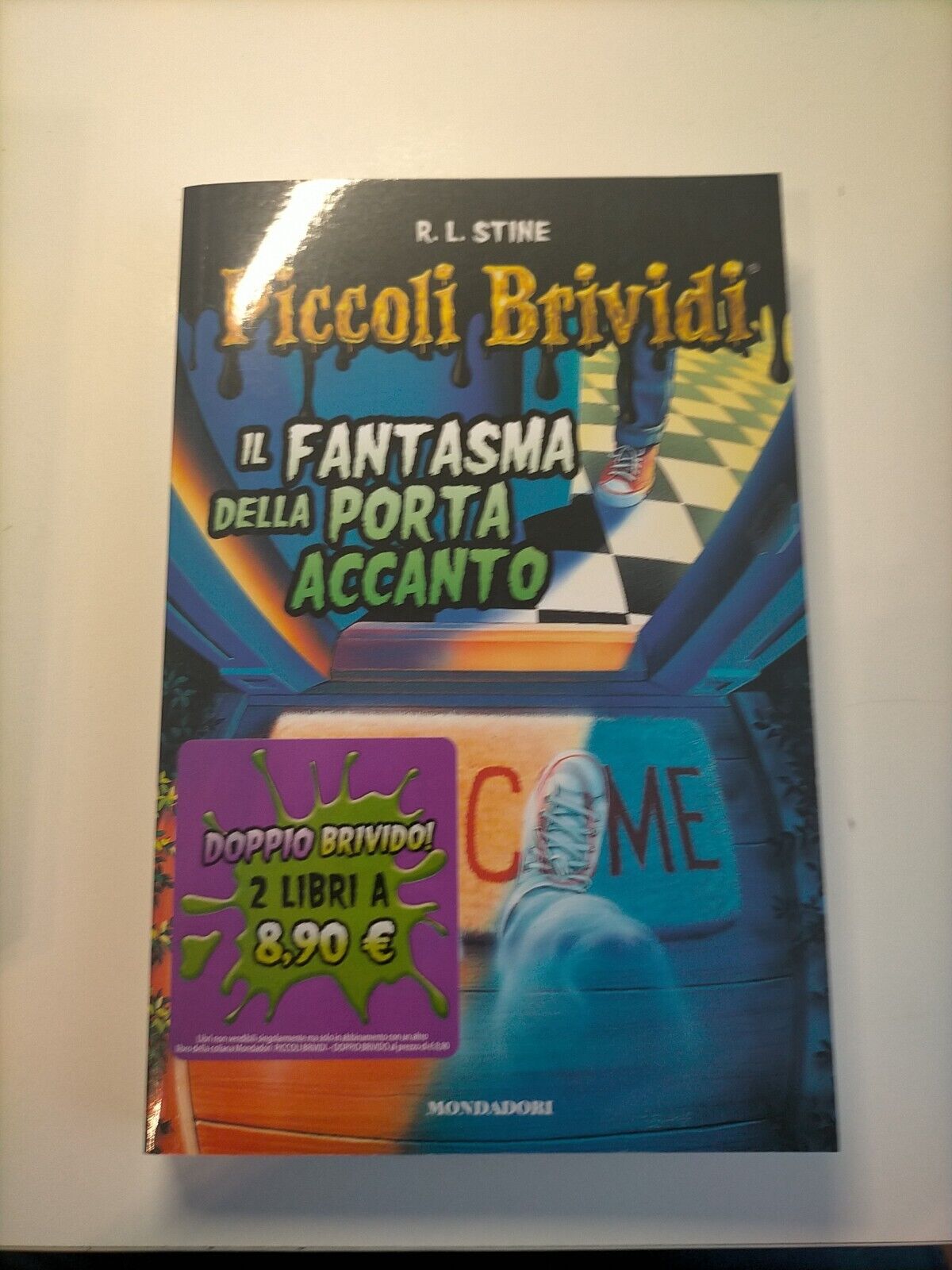 Piccoli Brividi  IL FANTASMA DELLA PORTA ACCANTO R. L. Stine 1°ed. 2016