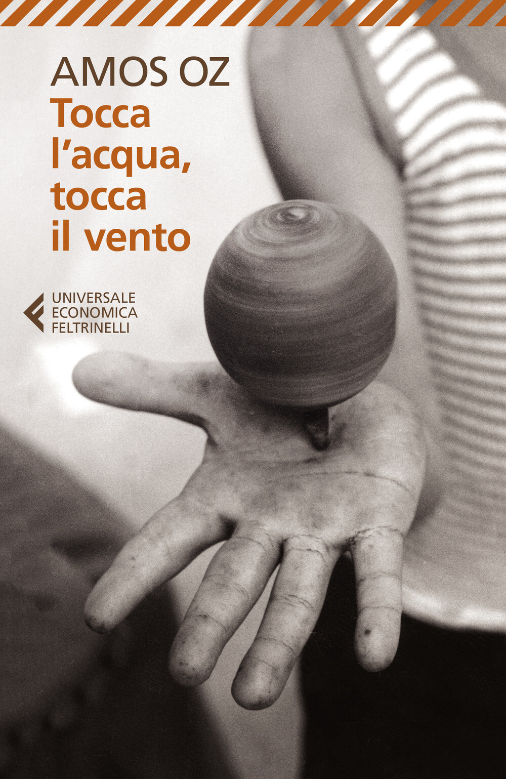 Tocca l'acqua, tocca il vento - Oz Amos