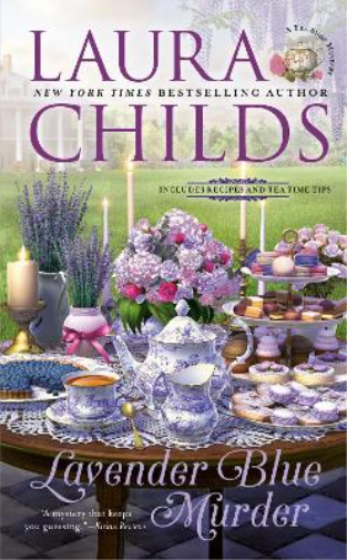 Laura Childs Lavender Blue Murder (Tascabile)