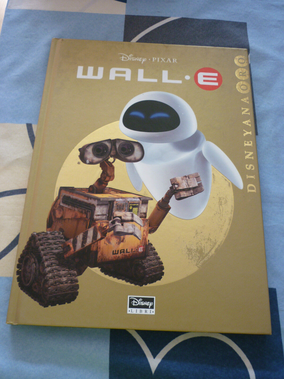 WALLE DISNEY ORO