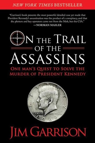 Jim Garrison On the Trail of the Assassins (Tascabile)