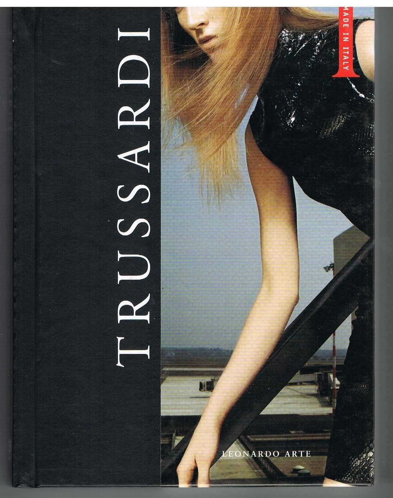 TRUSSARDI     NUOVO