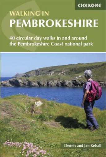 Dennis Kelsall Jan Kelsall Walking in Pembrokeshire (Tascabile)
