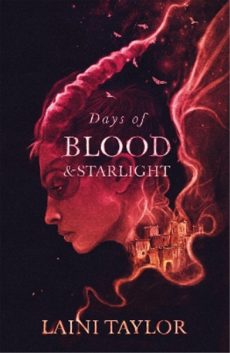 Laini Taylor Days of Blood and Starlight (Tascabile)