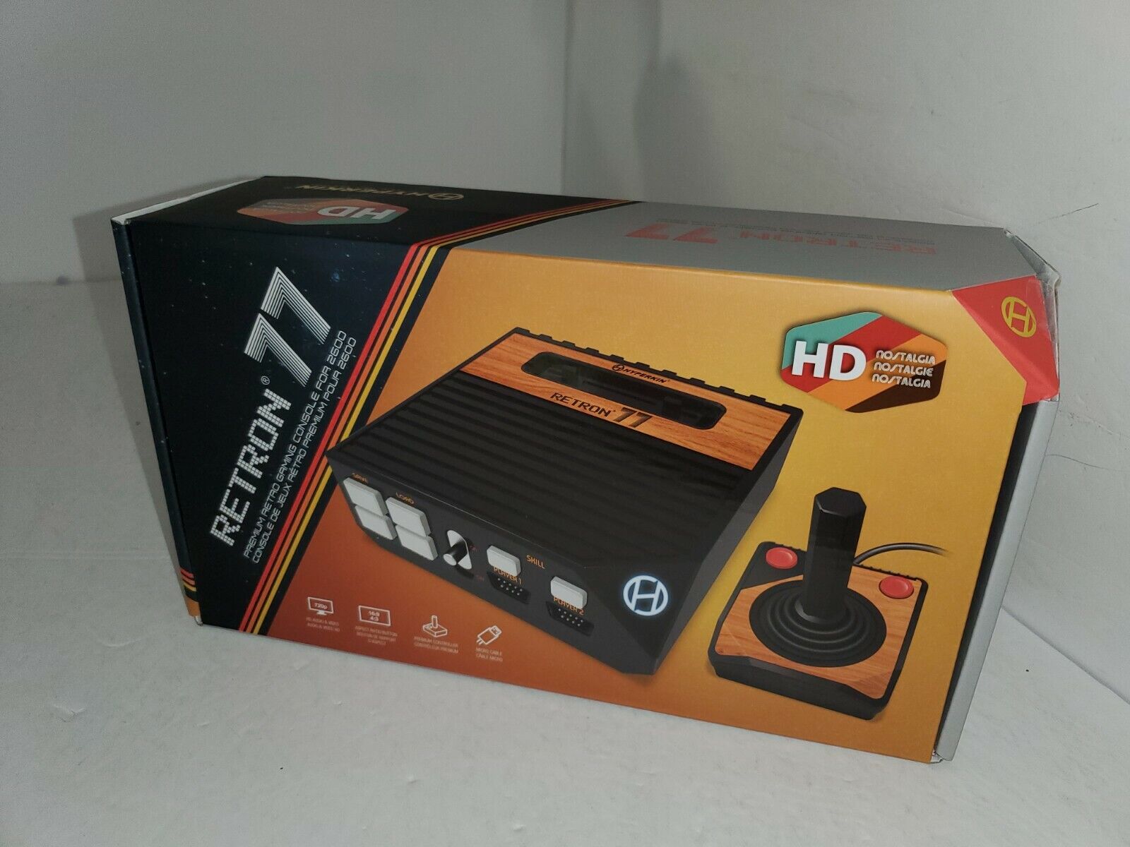 Nuovo Ottime Fabbrica Sigillato Hyperkin Retron 77 Console Gioca Atari 2600