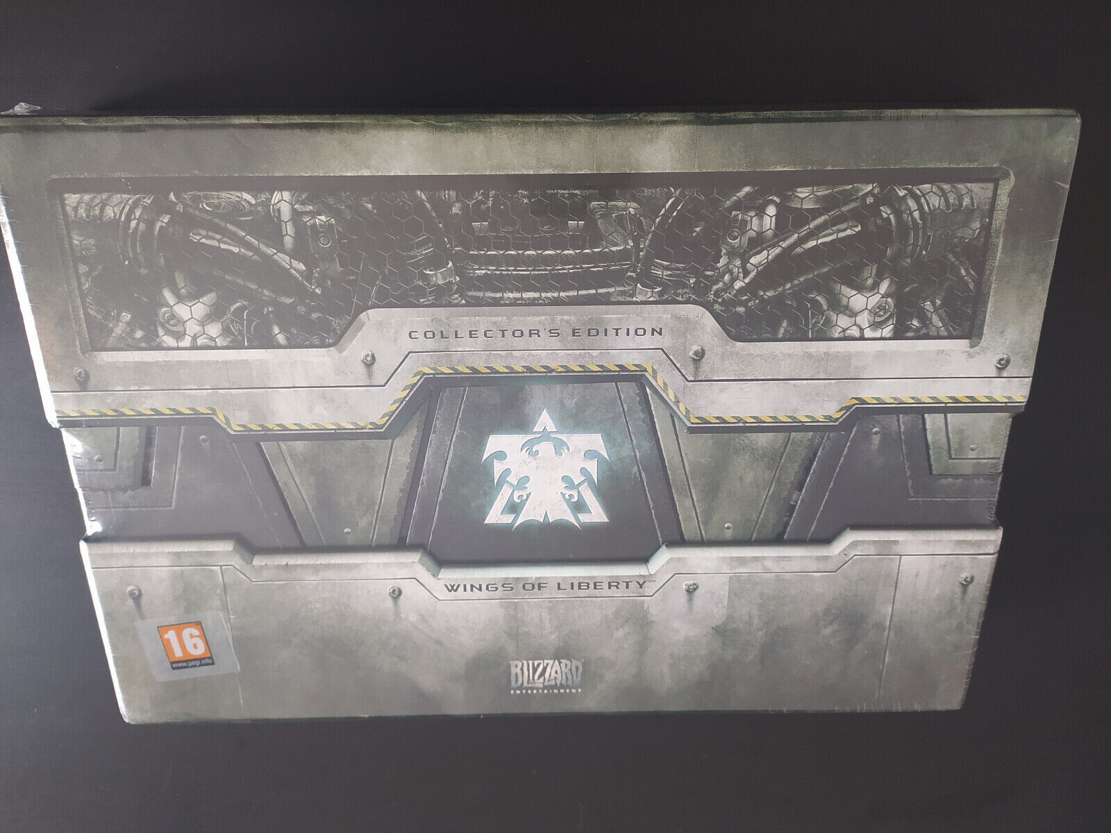 STARCRAFT 2 WINGS OF LIBERTY COLLECTOR'S EDITION SEALED - PC Engish