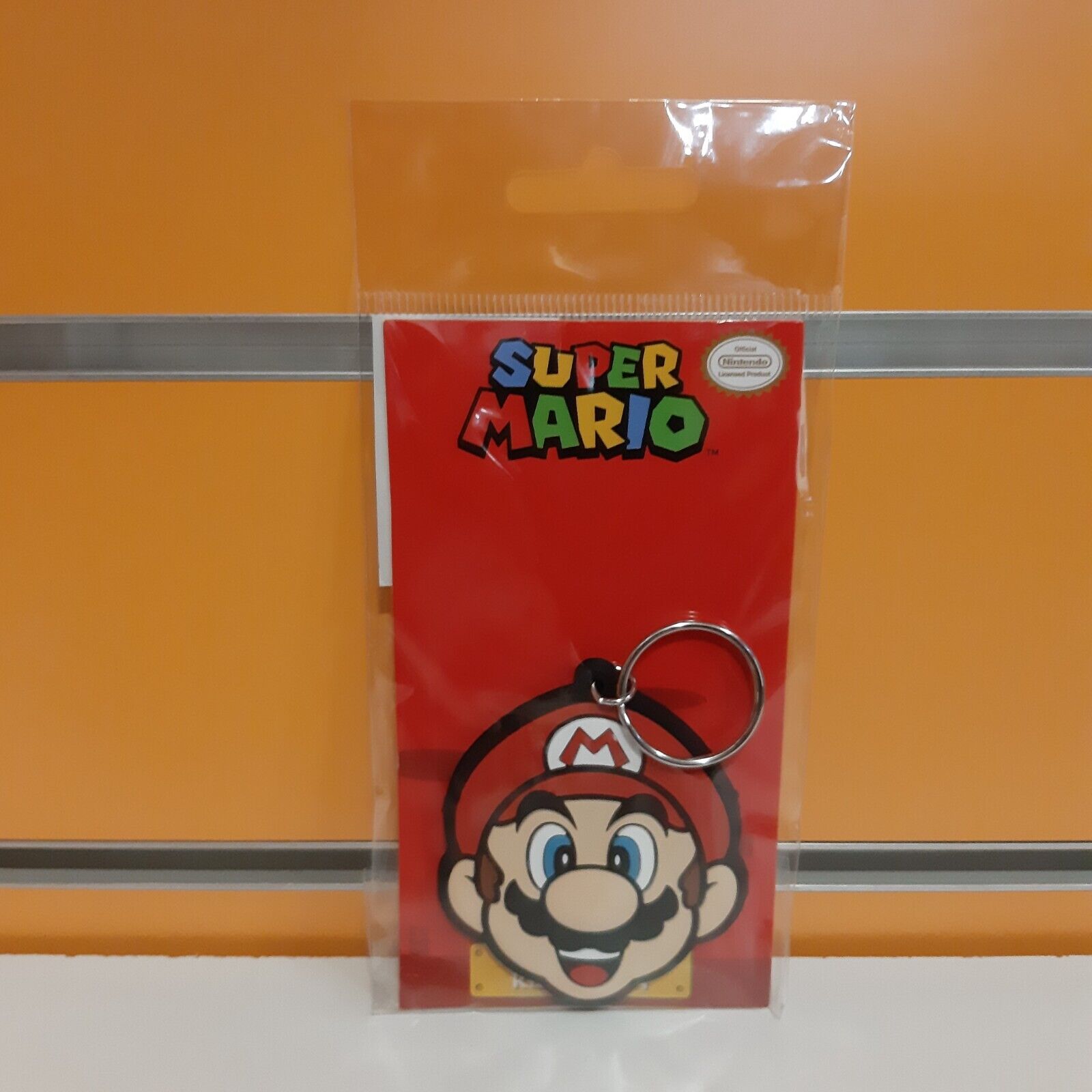 Portachiavi Pyramid - Nintendo Super Mario NUOVO SIGILLATO